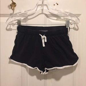 Primary shorts
